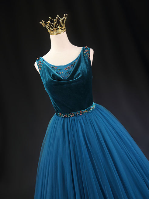Gothic Royal Blue Velvet Wedding Dress with Tulle - Sleeveless Evening Dress - Aline Ball Gown Wedding Dress Plus Size